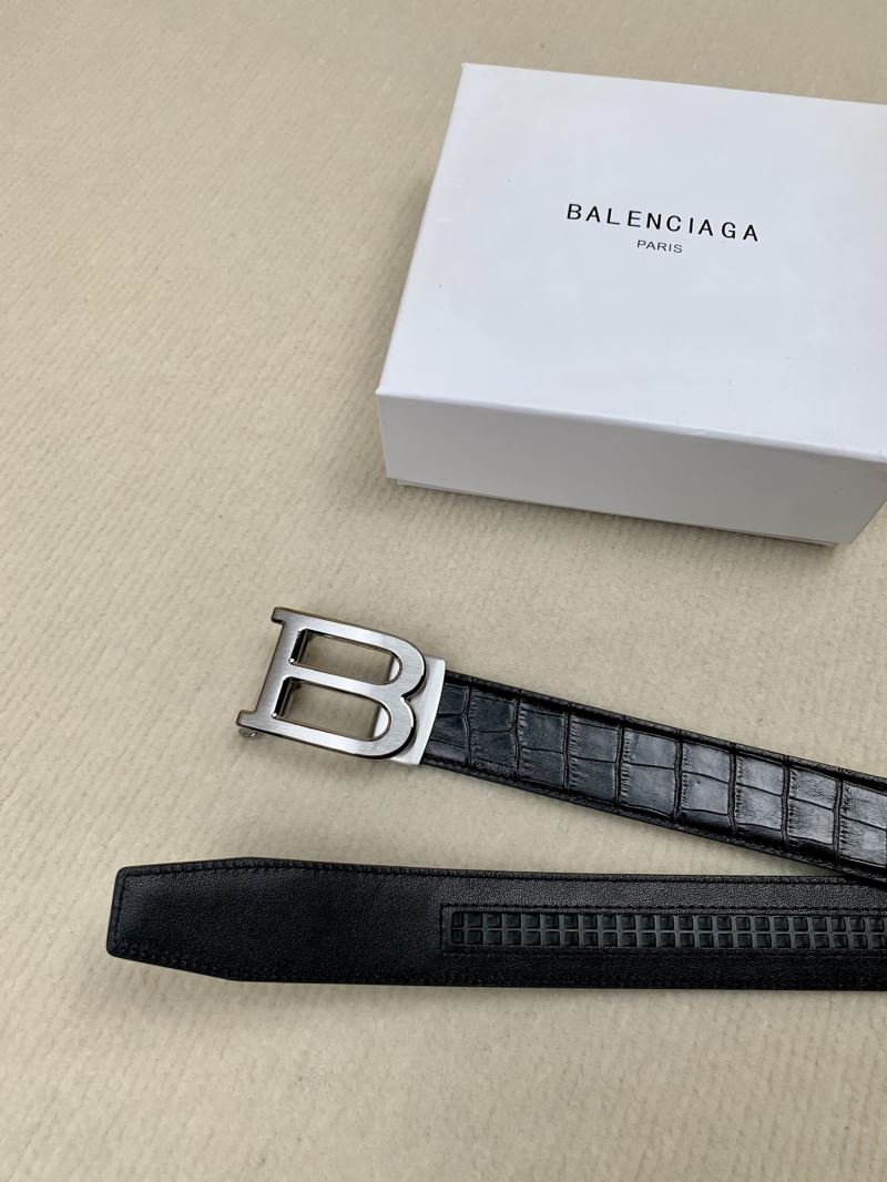 BALENCIAGA